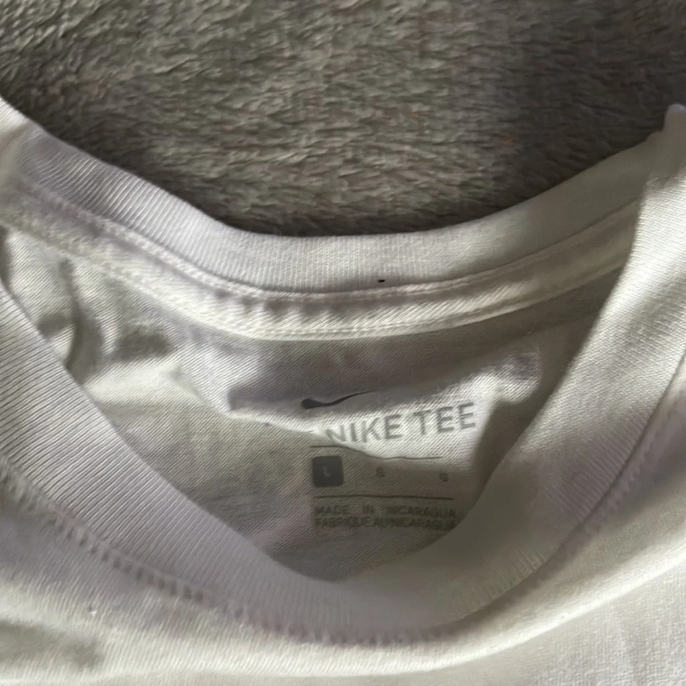 Nike Los Angeles Lakers Champions Cartoon Tee - Picture 4 of 4